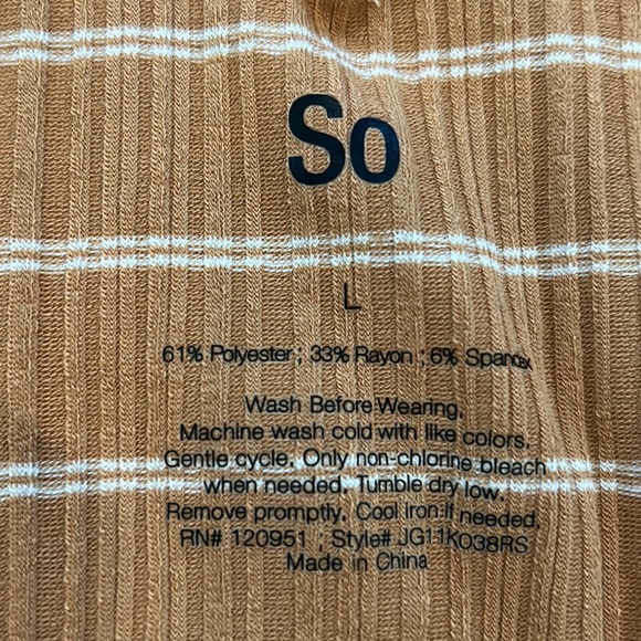 Cute knotted tanks. Set of 2. - Picture 2 of 4